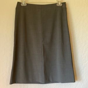 Gorgeous polyester wool blend A-line skirt gray